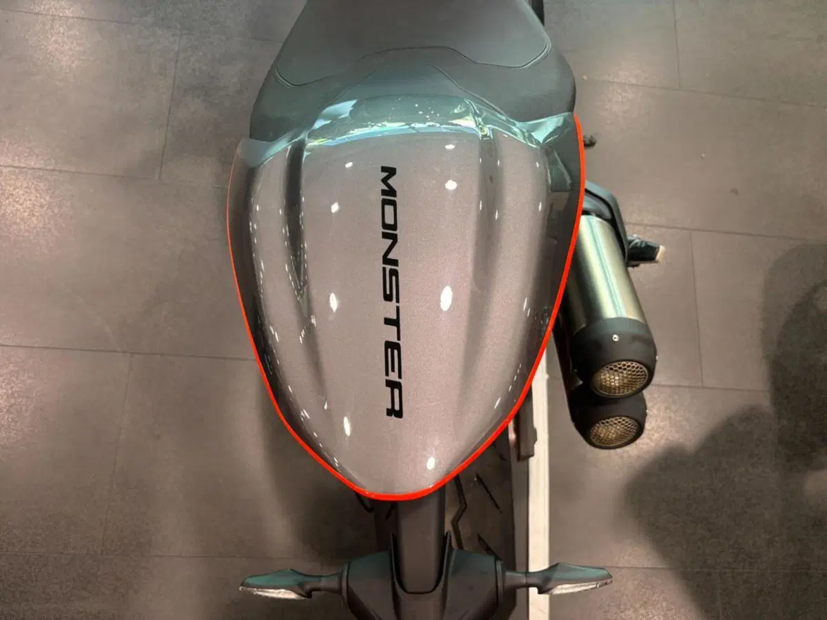 Ducati Monster 890 + (2026) (5)