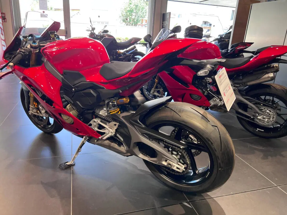 Ducati Panigale V4 S (2025 - 26) (6)