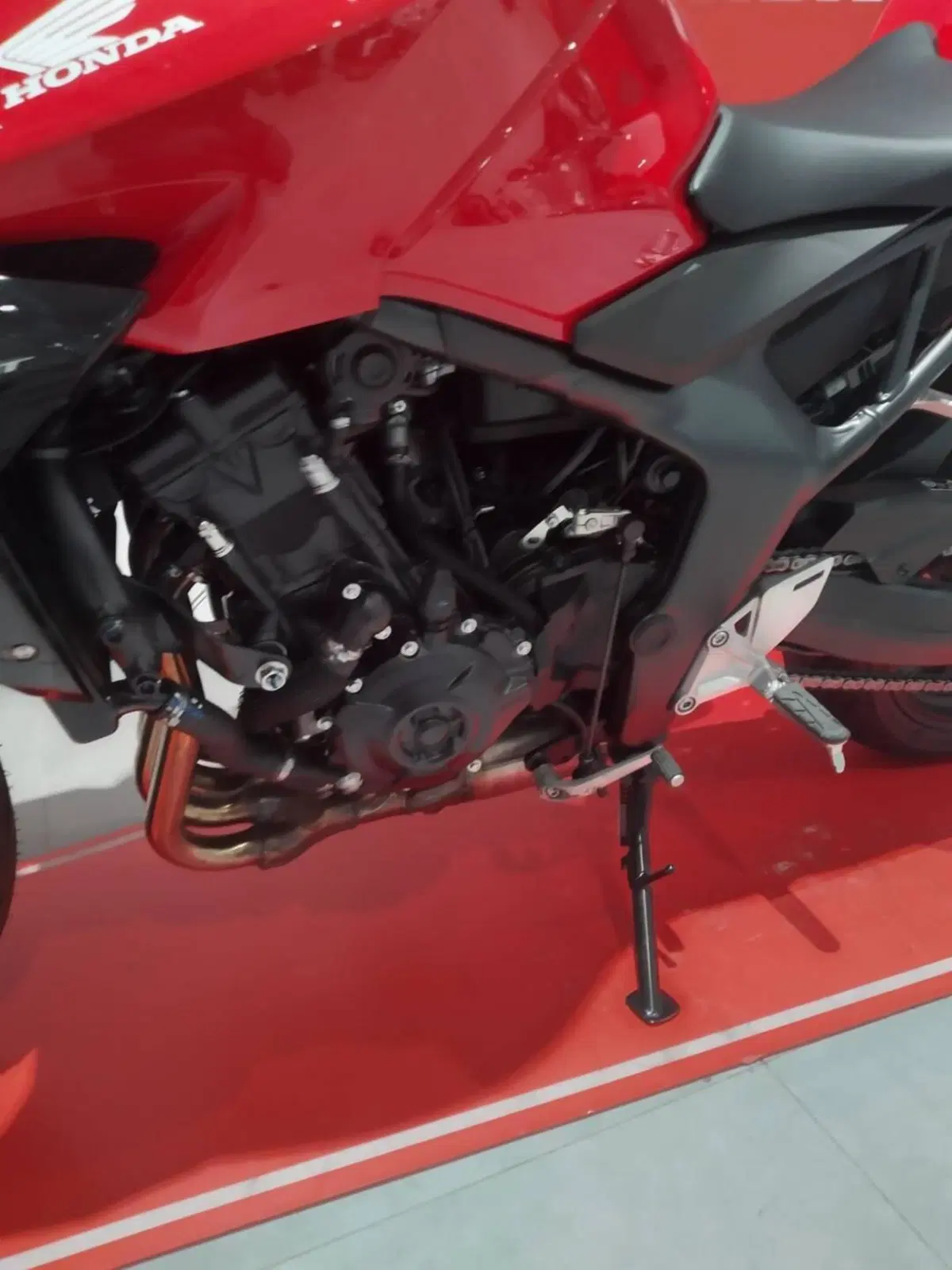 Honda CB 1000 Hornet (2025 - 26) (5)