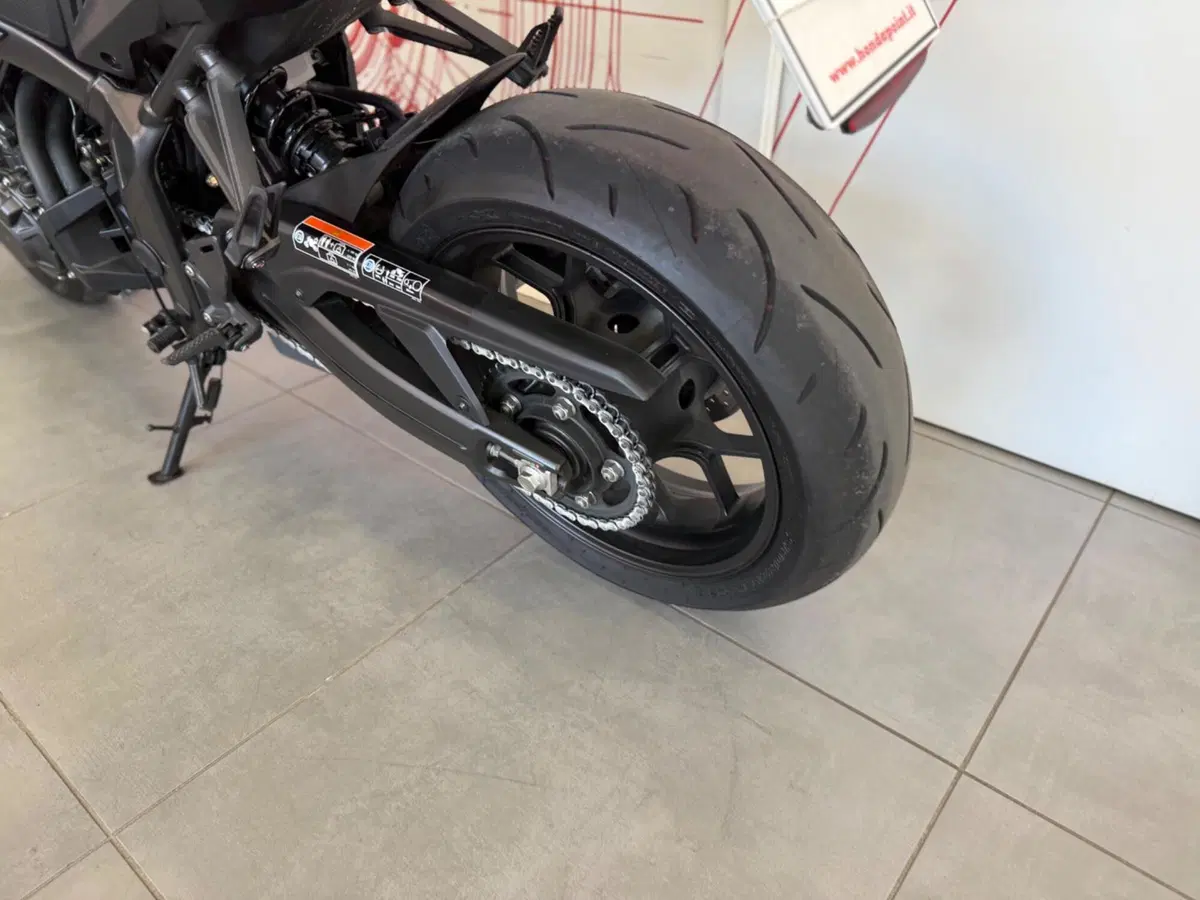 Honda CB 650 R (2021 - 23) (14)