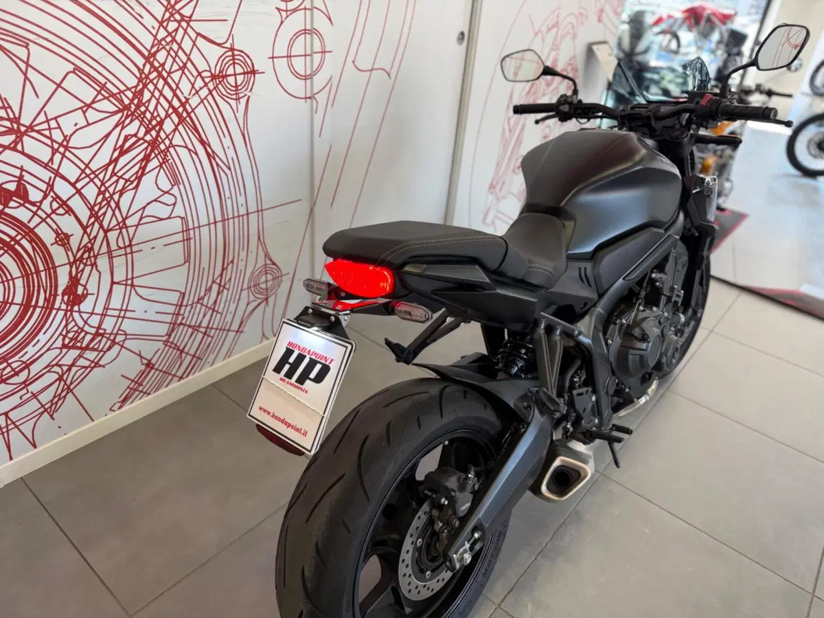 Honda CB 650 R (2021 - 23) (11)