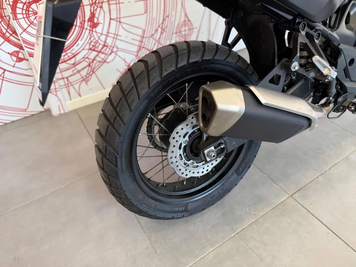 Honda Transalp XL750 (2023 - 24) (10)