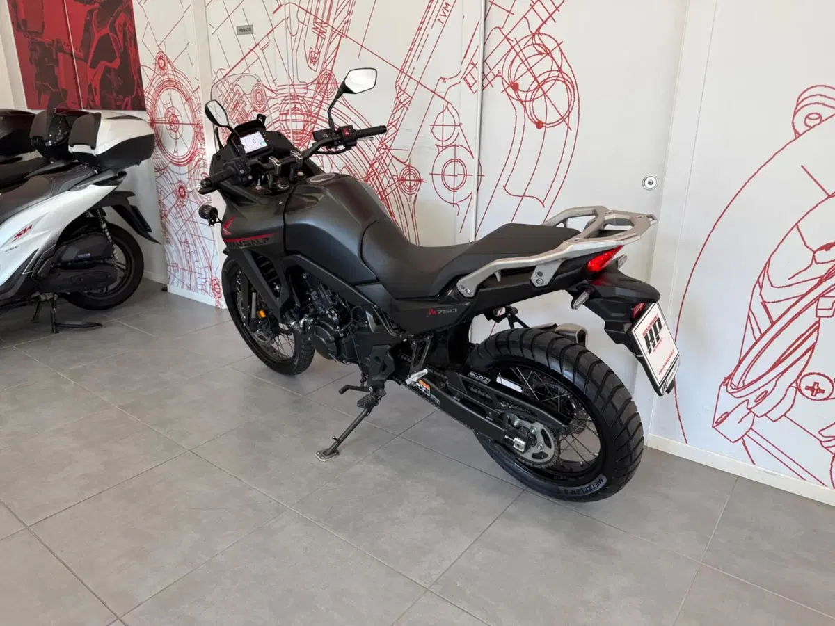 Honda Transalp XL750 (2023 - 24) (6)