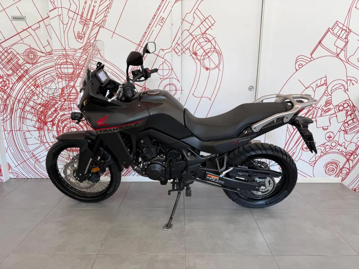 Honda Transalp XL750 (2023 - 24) (4)