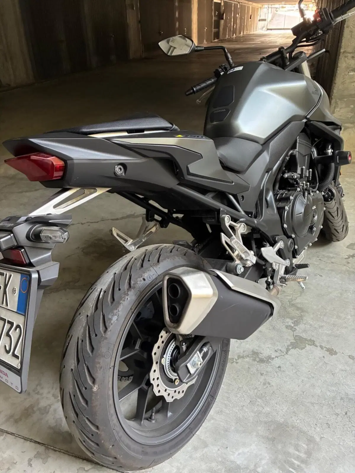 Honda CB 750 Hornet (2023 - 24) (5)