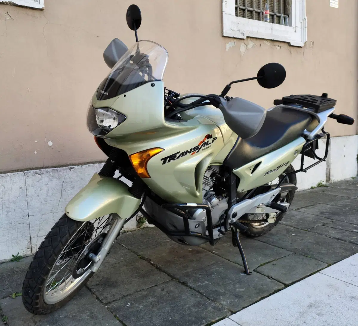 Honda Transalp XL 650V (2000 - 04) (4)