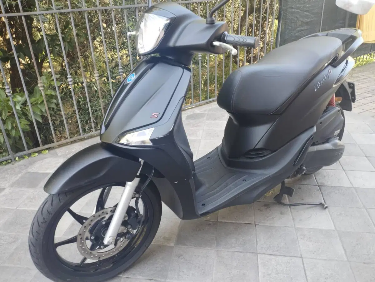 Piaggio Liberty 50 3V S (2021 - 24) (3)