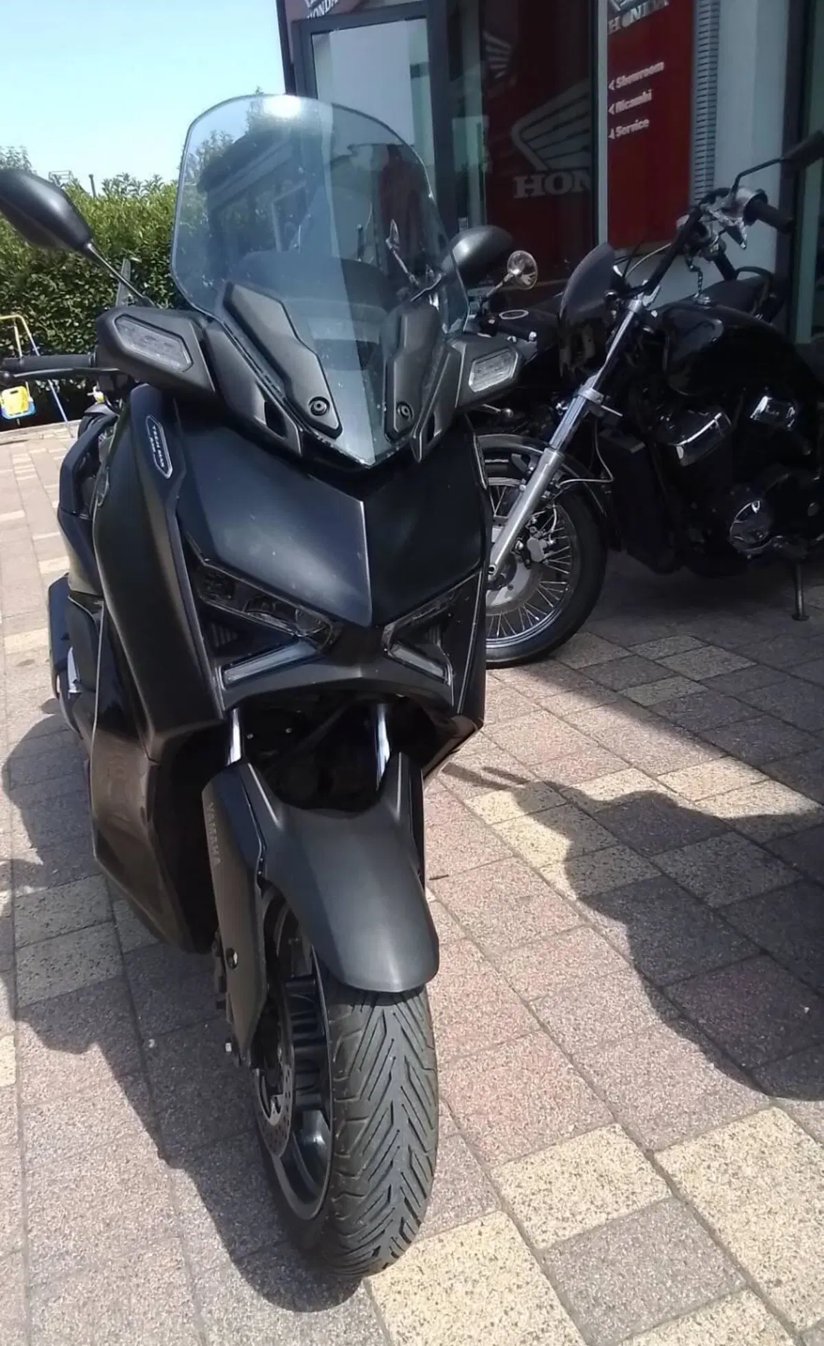 Yamaha X-Max 300 Tech Max (2021 - 24) (8)