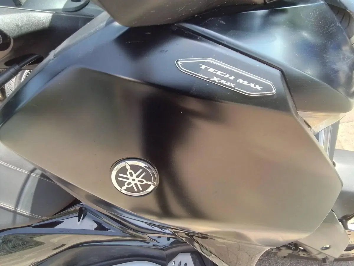 Yamaha X-Max 300 Tech Max (2021 - 24) (16)