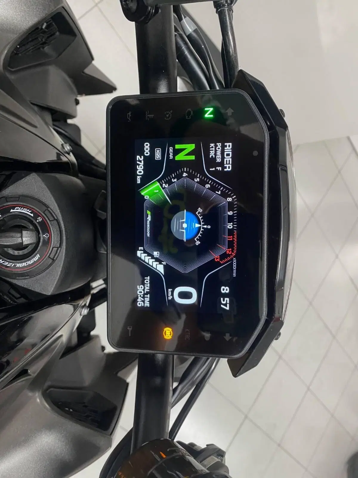 Kawasaki Z 1100 SE (2026) (6)