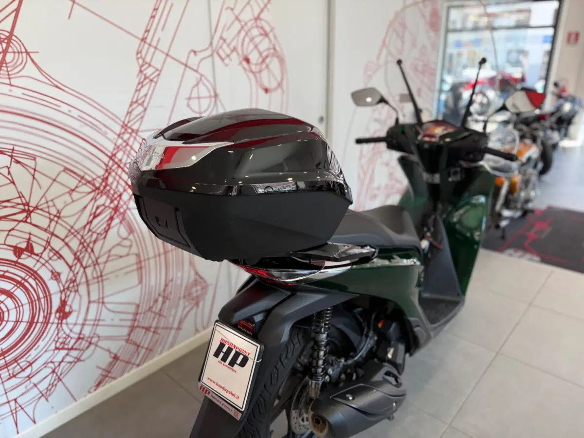 Honda SH 150i Vetro (2024 - 25) (12)