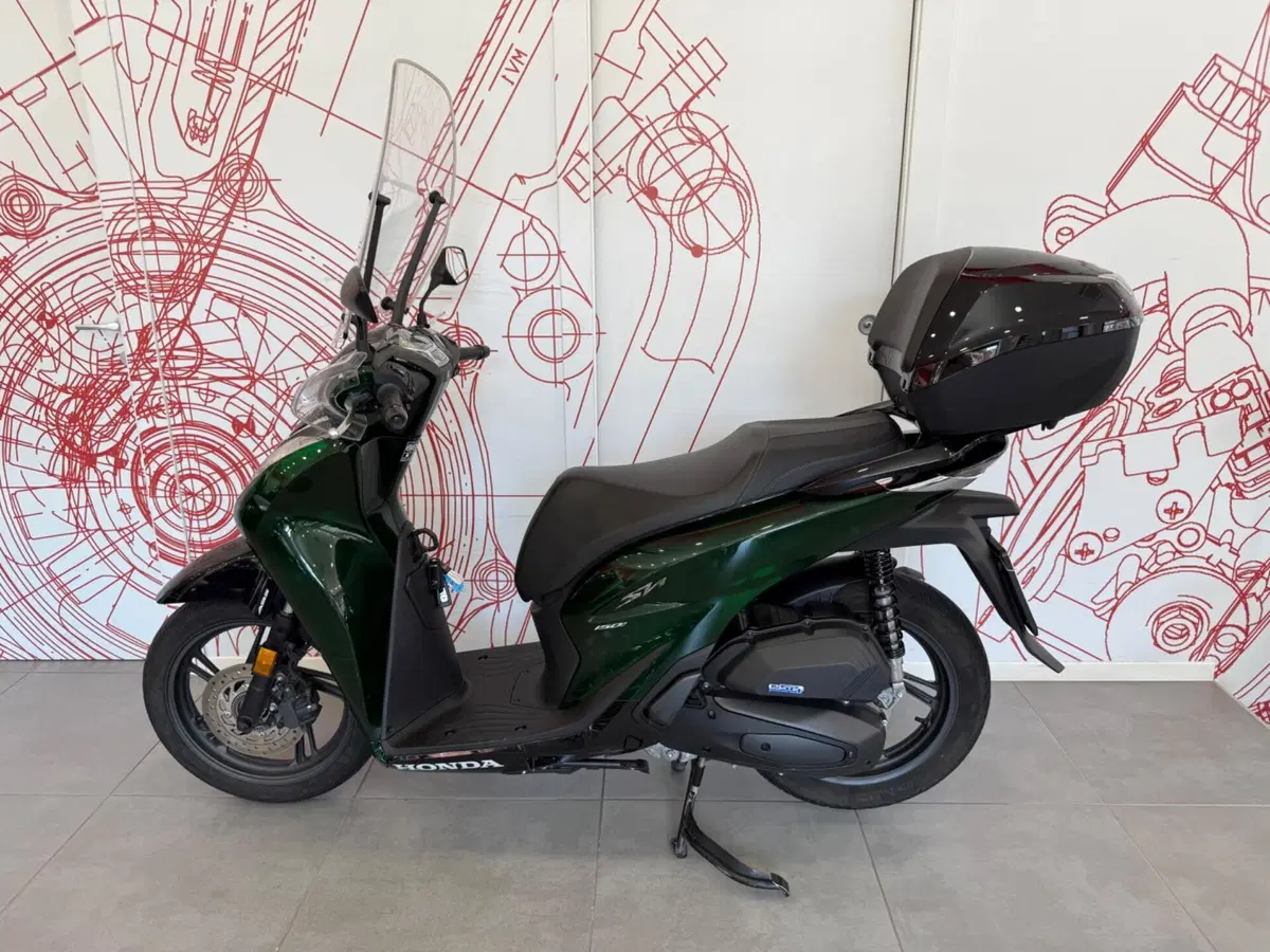 Honda SH 150i Vetro (2024 - 25) (4)