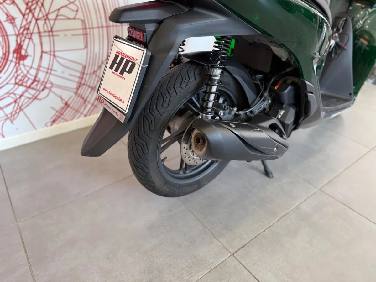 Honda SH 150i Vetro (2024 - 25) (11)