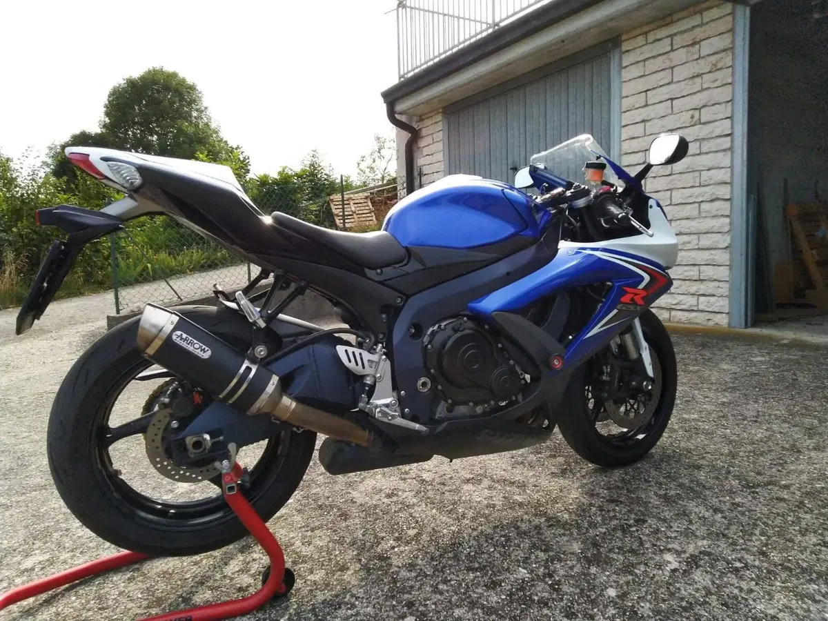 Suzuki GSX R 750 (2011 - 17) (5)