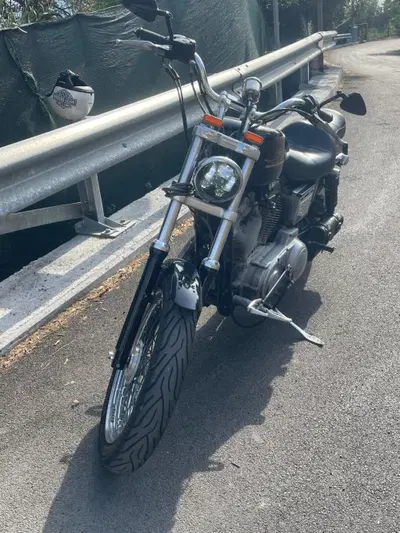 Harley-Davidson 883 Custom (1998 - 00) - XL 53C usata