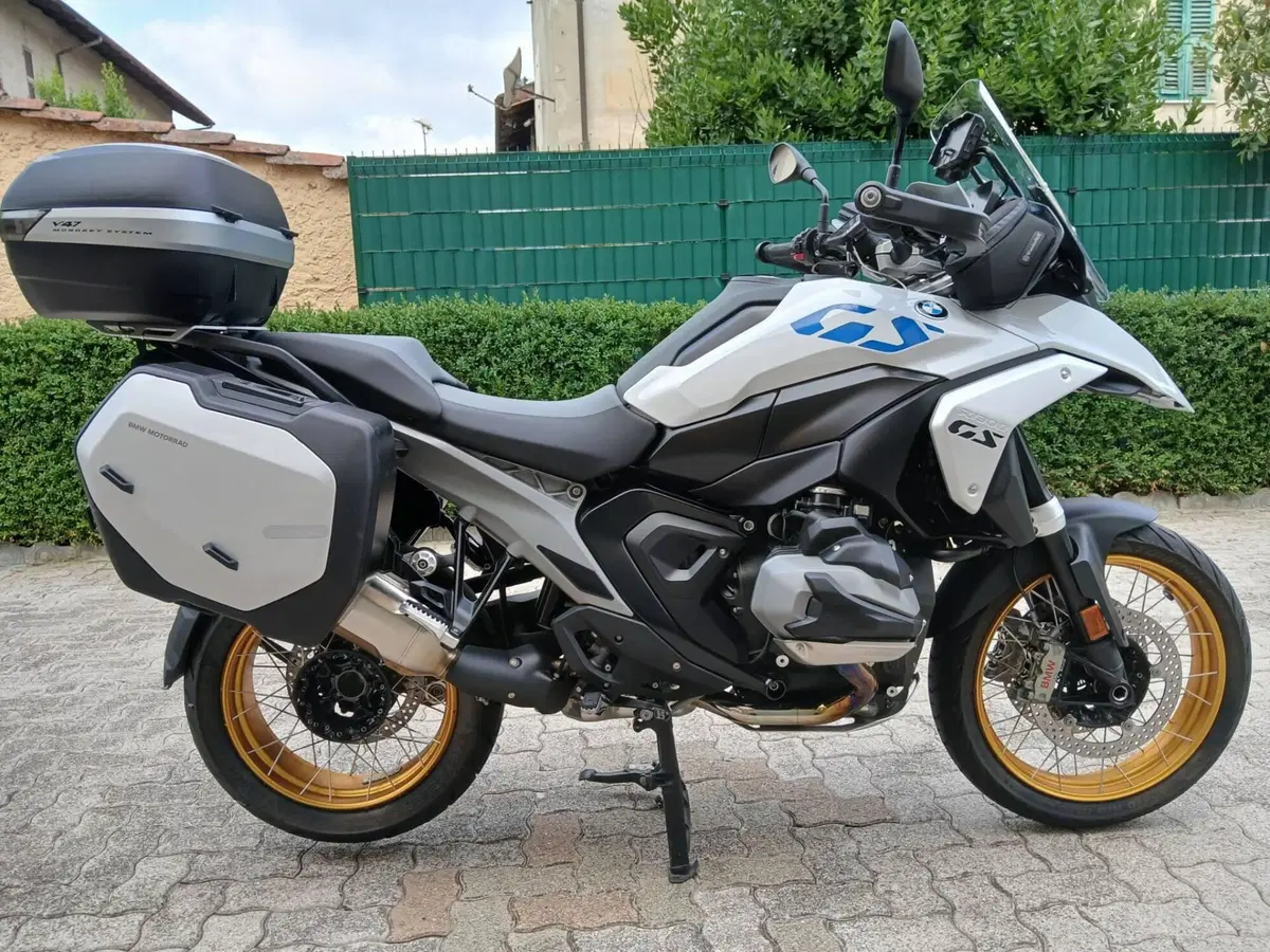 Bmw R 1300 GS (2023 - 26) (2)