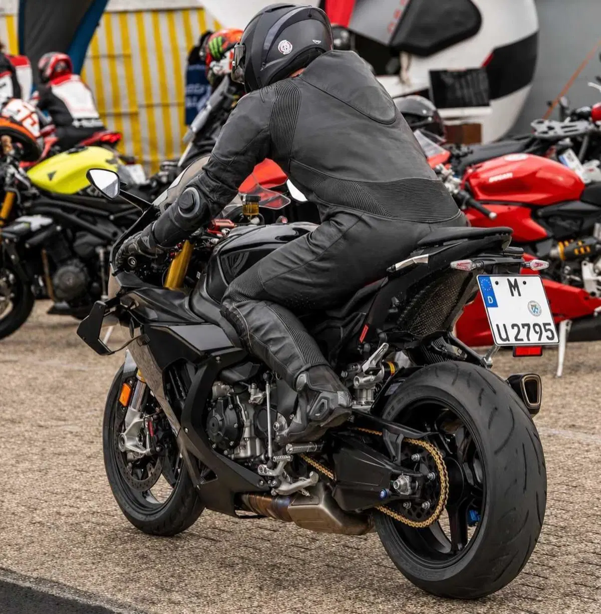 Nuova BMW S 1000 RR: tutto quello che sappiamo sulla inedita Superbike (4)