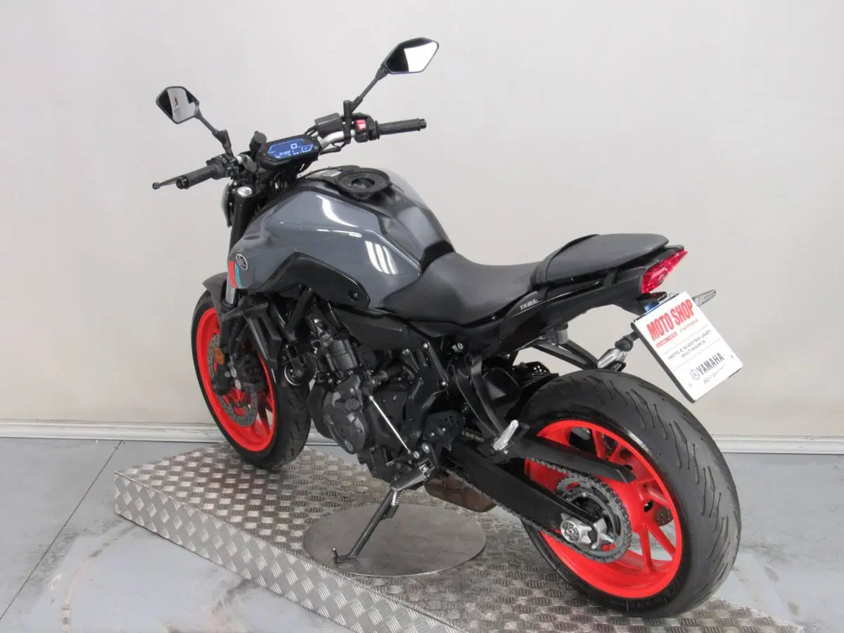 Yamaha MT-07 (2021 - 24) (6)