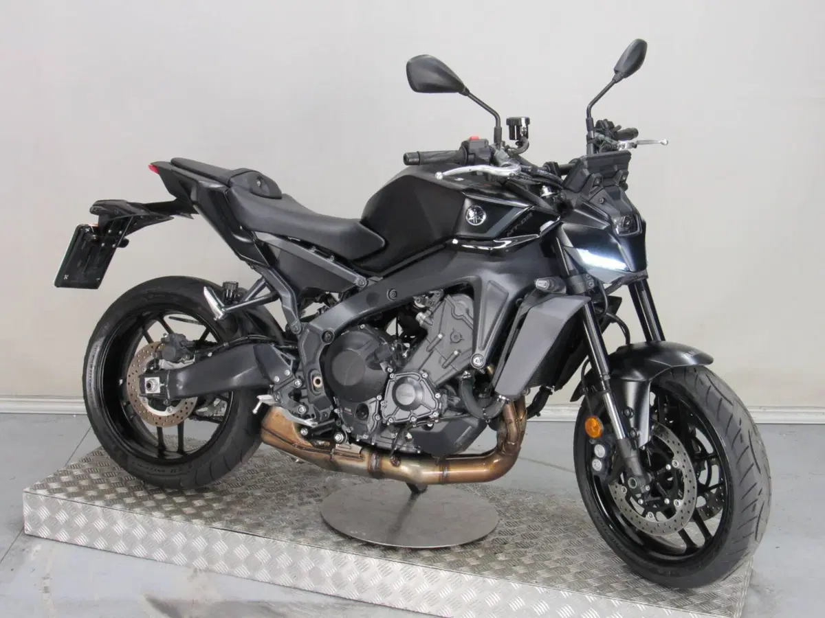 Yamaha MT-09 (2024 - 26) (3)