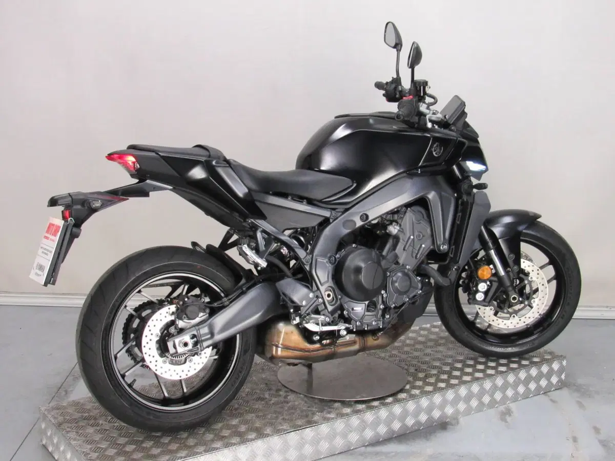 Yamaha MT-09 (2024 - 26) (7)