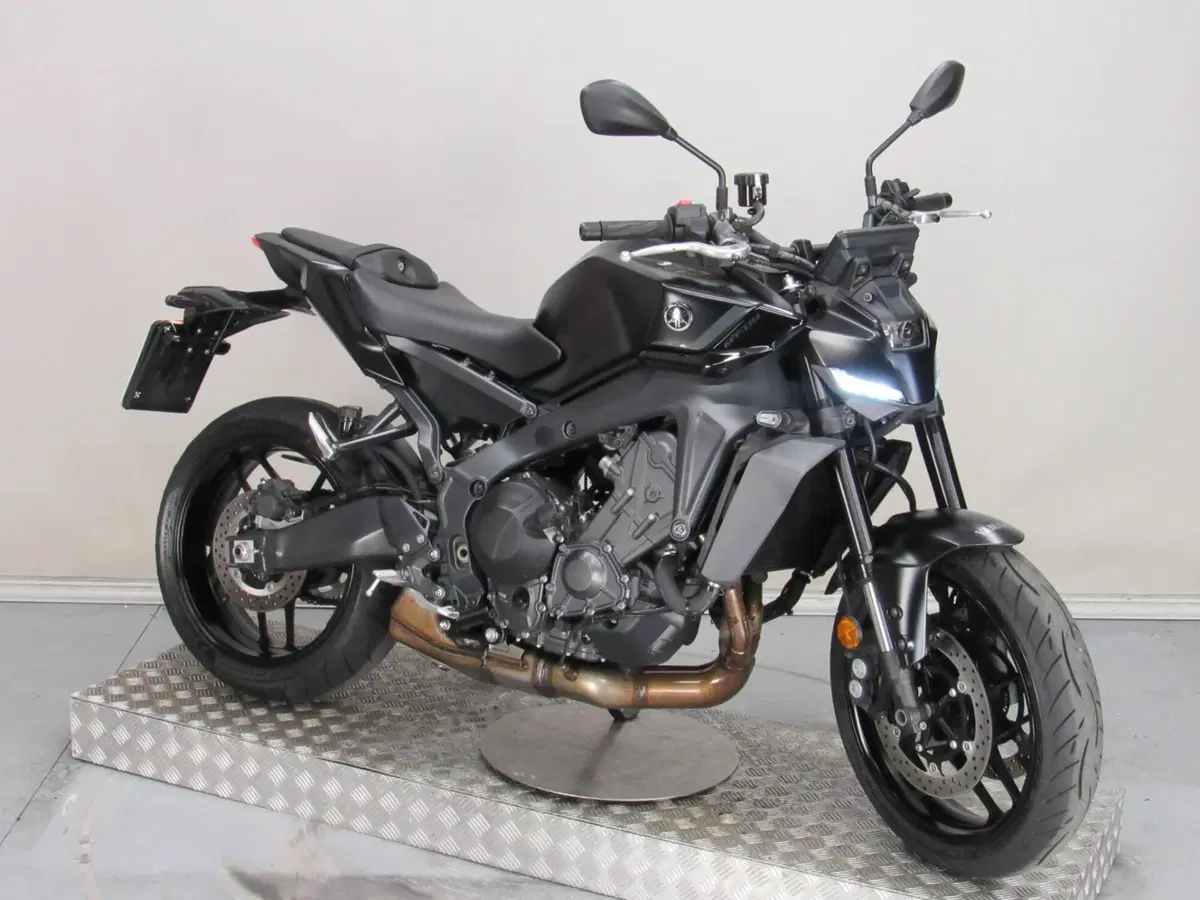 Yamaha MT-09 (2024 - 26) (9)