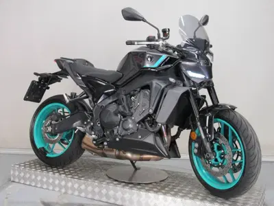 Yamaha MT-09 Y-AMT (2024 - 26) usata
