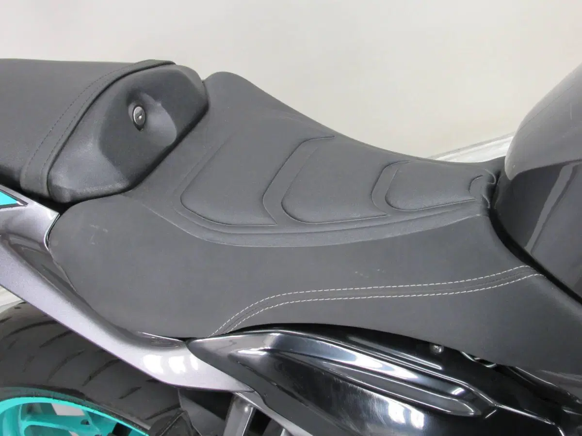 Yamaha MT-09 Y-AMT (2024 - 26) (13)