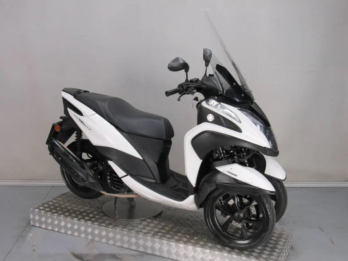 Yamaha Tricity 155 (2017 - 20) (3)