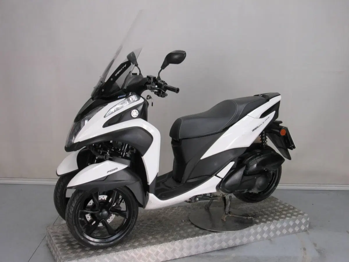 Yamaha Tricity 155 (2017 - 20) (4)