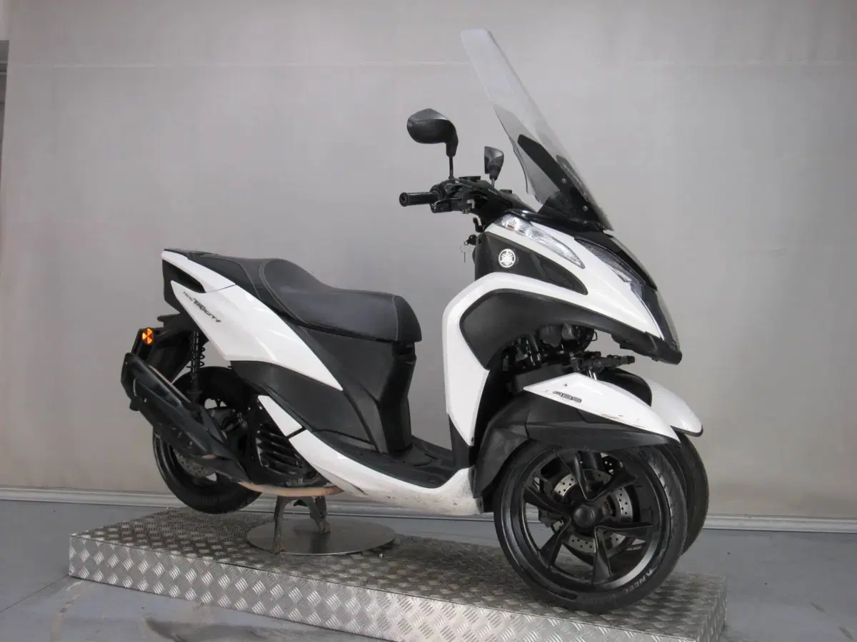 Yamaha Tricity 155 (2017 - 20) (9)