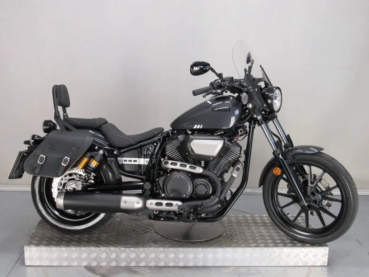 Yamaha XV 950 ABS (2014 - 17) (2)