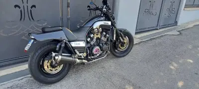 Yamaha V-Max 1200 usata