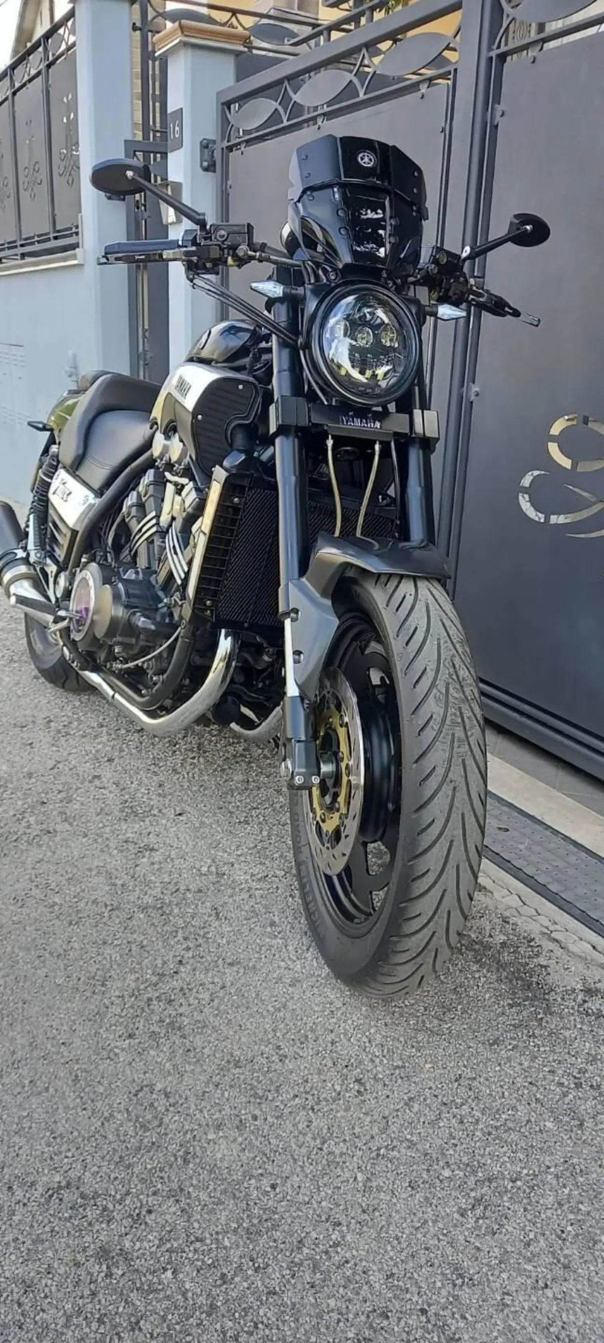 Yamaha V-Max 1200 (3)