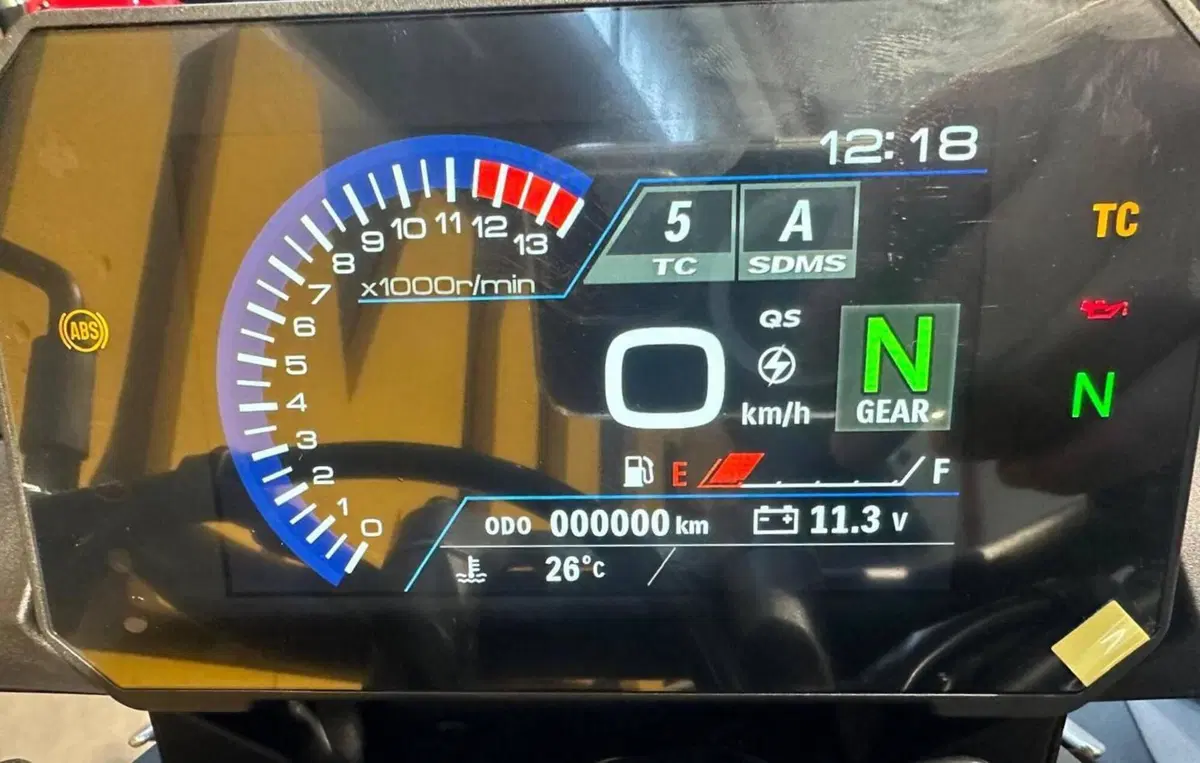 Suzuki GSX-S1000 EVO (2025 - 26) (6)