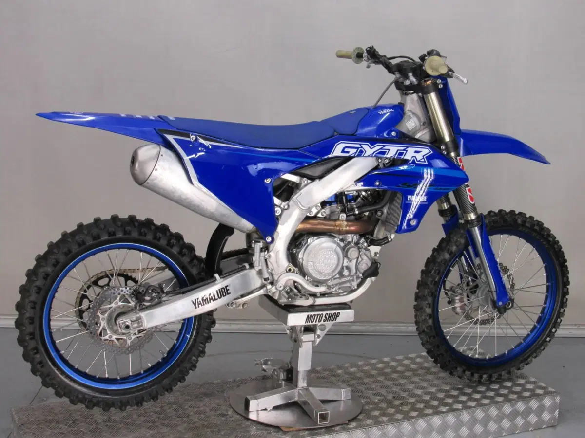 Yamaha YZ 450 F (2025) (6)