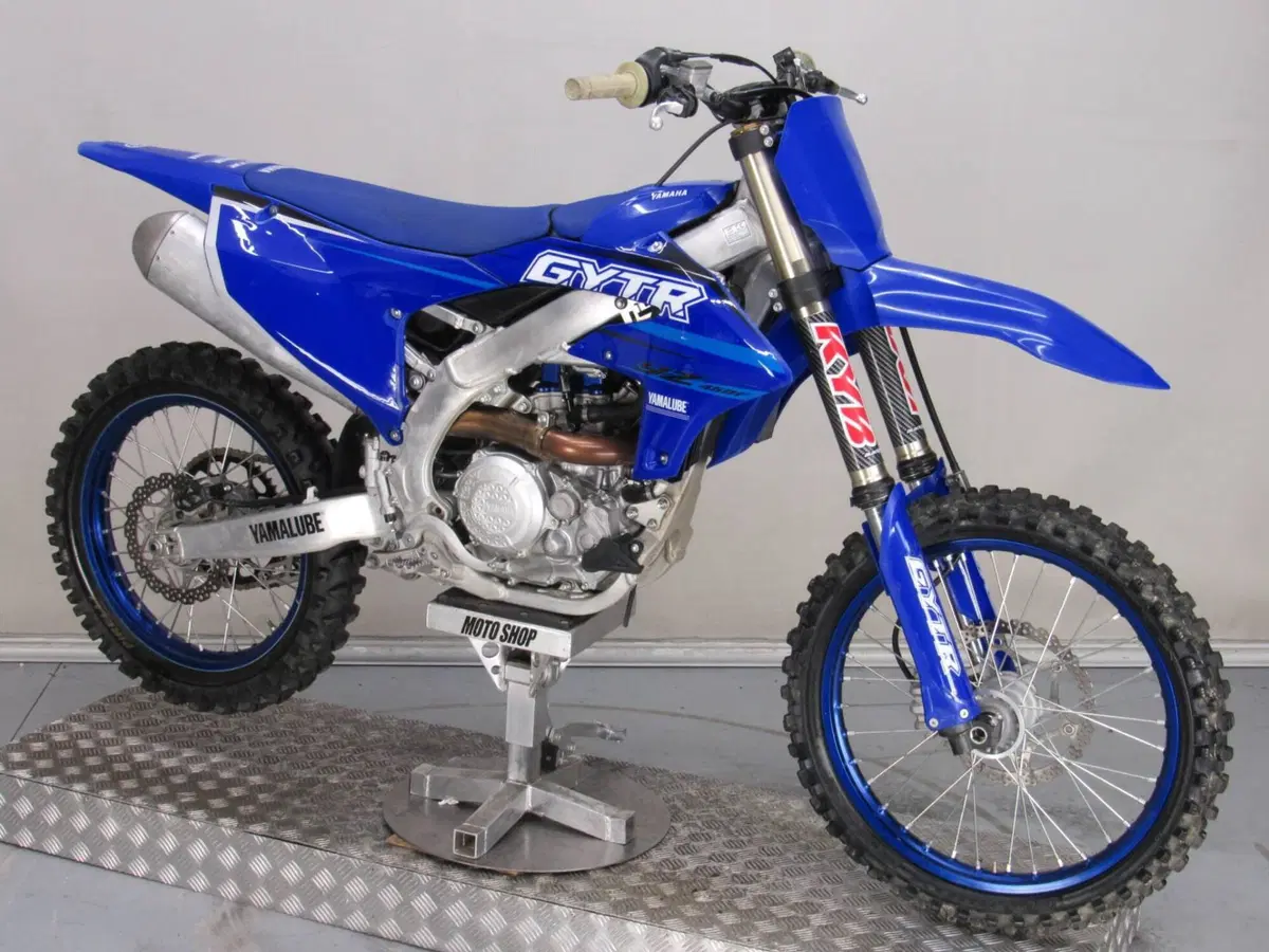 Yamaha YZ 450 F (2025) (9)