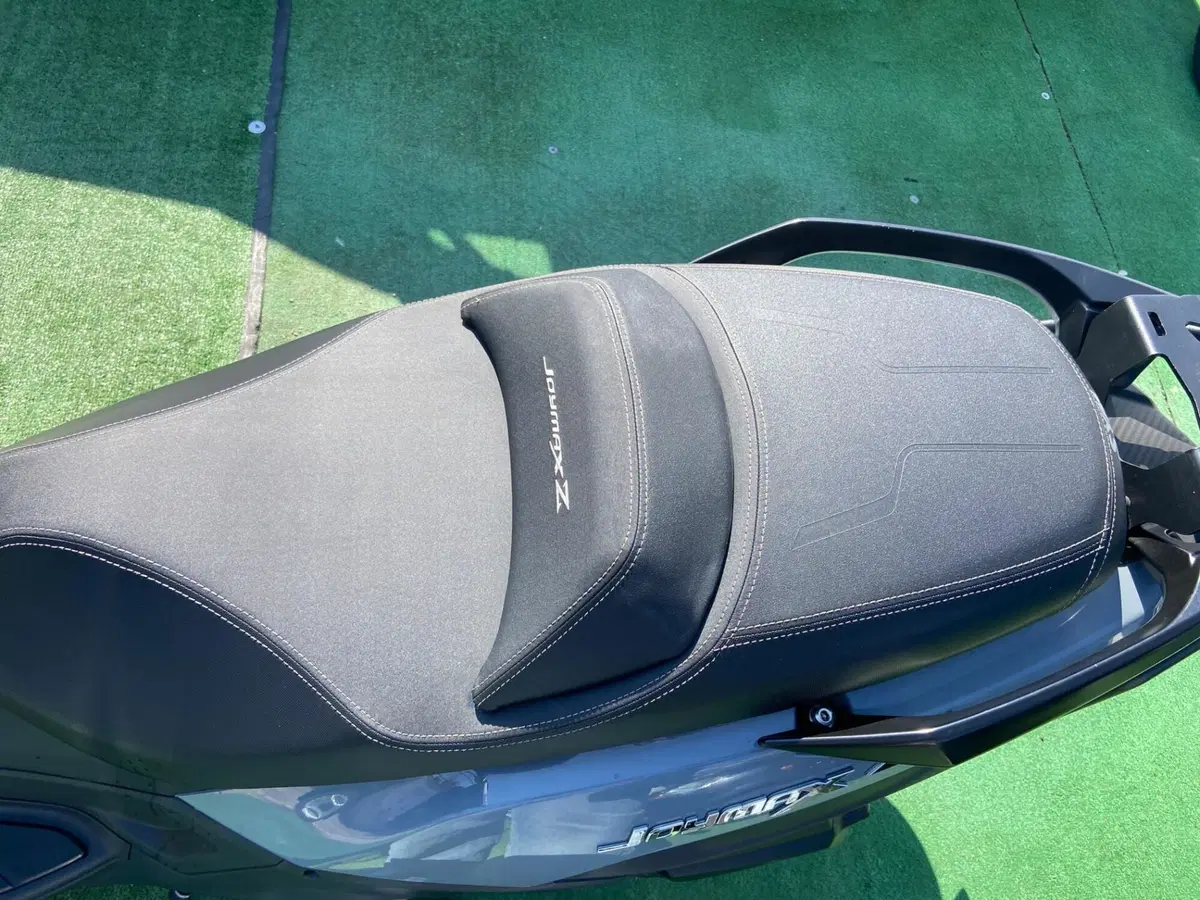 Sym Joymax 300 Z+ (2021 - 24) (11)