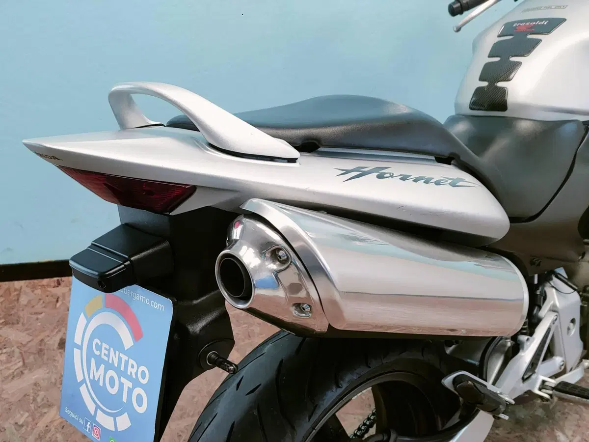 Honda Hornet 600 (2003 - 04) (11)