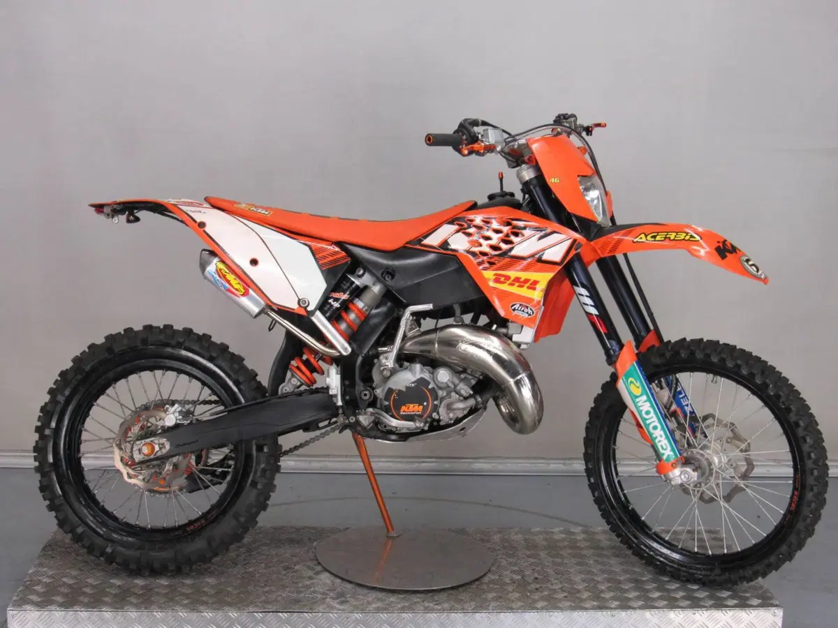 KTM 125 EXC (2008) (2)