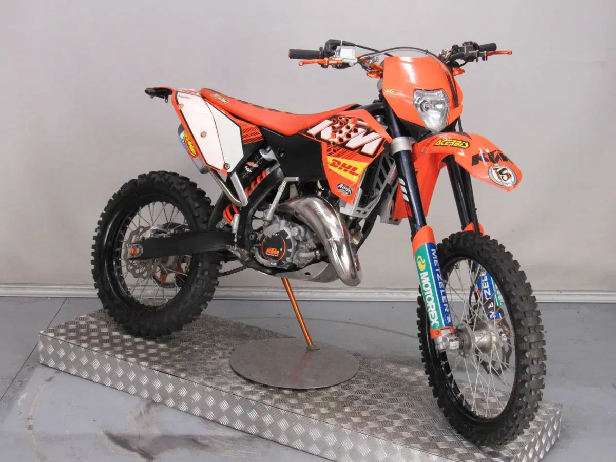 KTM 125 EXC (2008) (3)