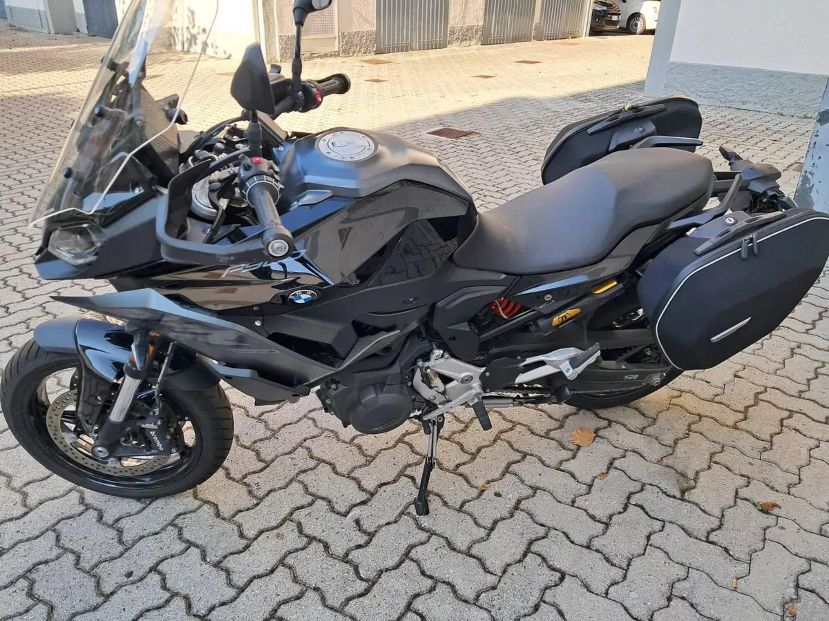 Bmw F 900 XR (2025 - 27) (3)