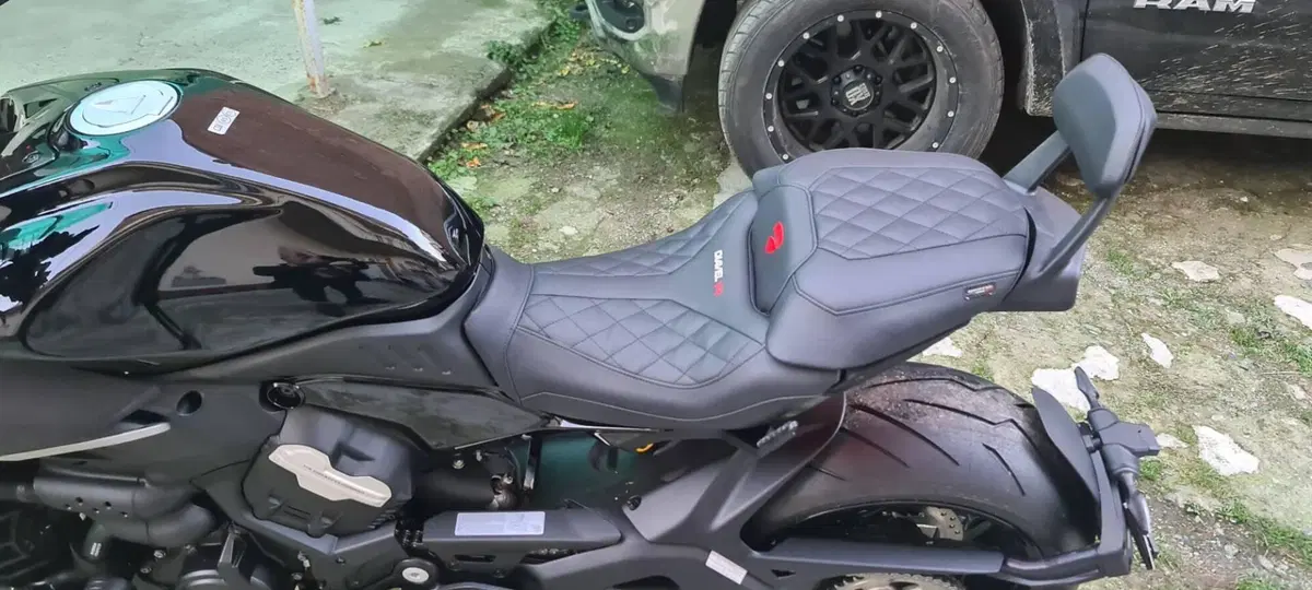 Ducati Diavel V4 (2023 - 26) (7)