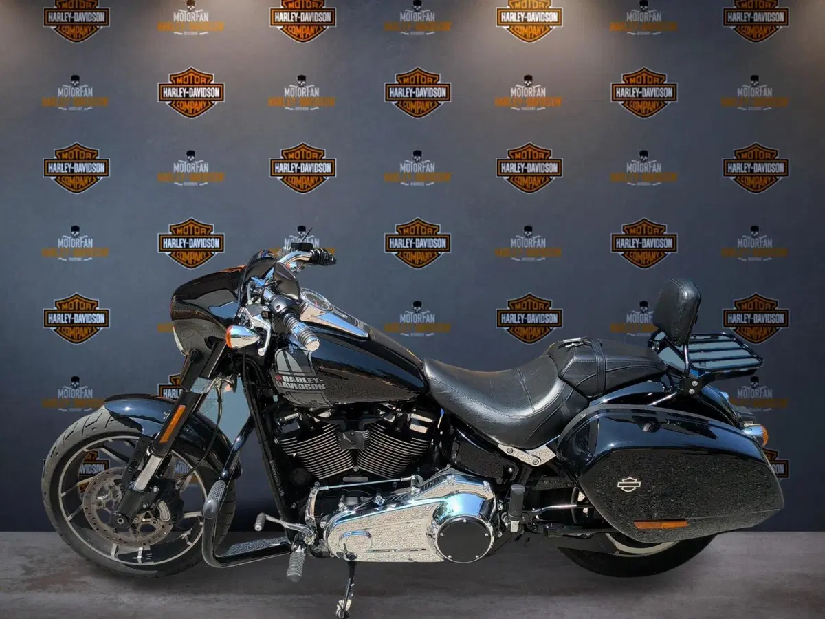 Harley-Davidson Sport Glide (2021 - 25) (2)