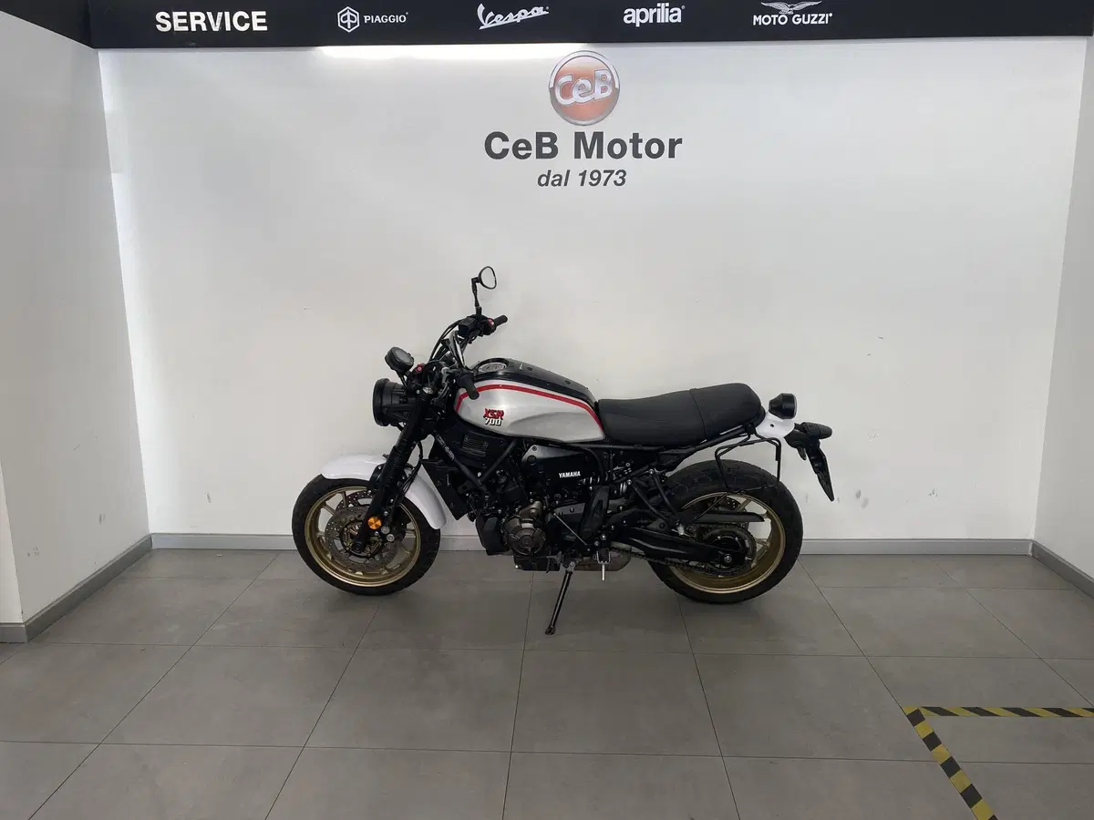 Yamaha XSR 700 XTribute (2022 - 24) (8)