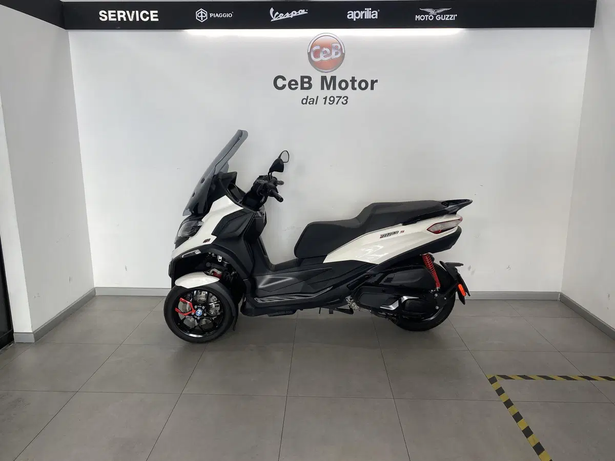 Piaggio MP3 400 Sport ABS Hpe (2023 - 24) (4)