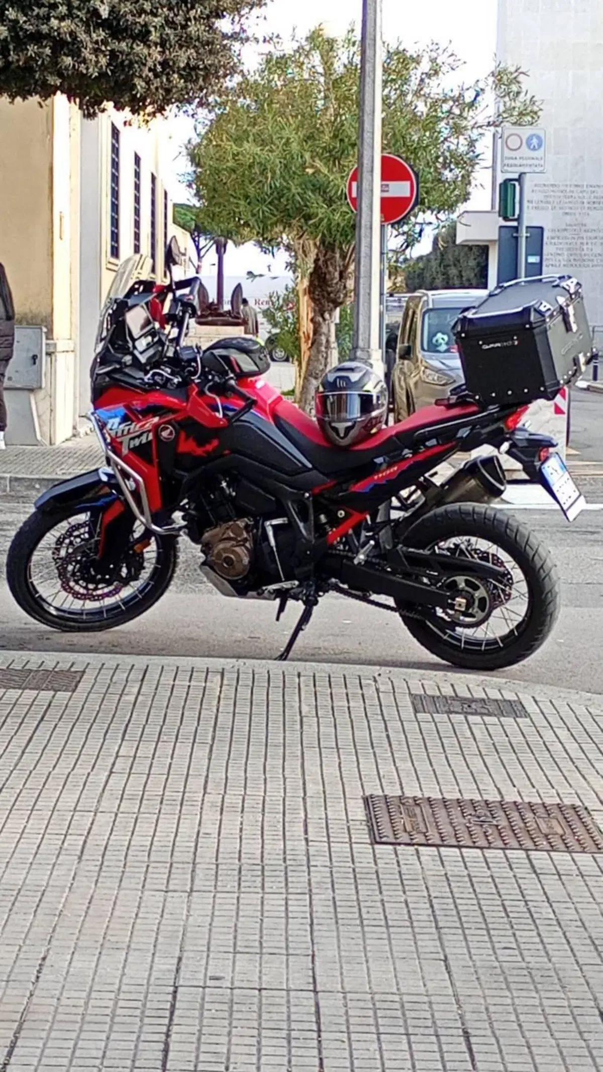 Honda Africa Twin CRF 1100L (2024 - 26) (5)