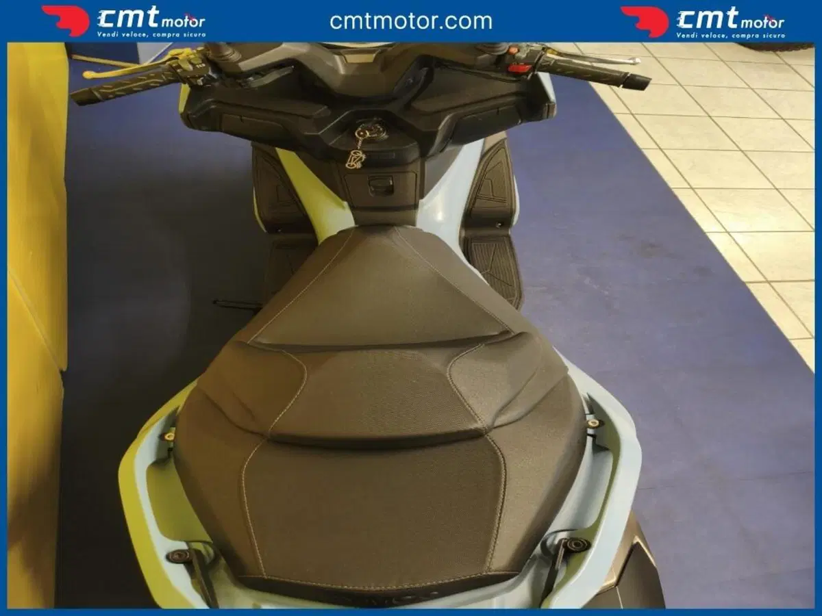 Kymco Xciting 400i S TCS (2021 - 24) (7)