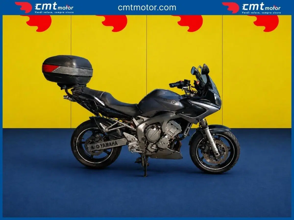 Yamaha FZ6 Fazer (2004 - 07)