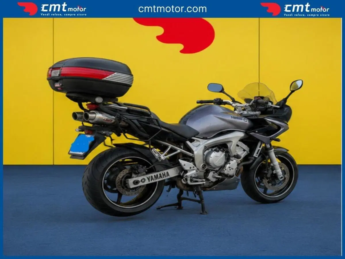 Yamaha FZ6 Fazer (2004 - 07) (4)