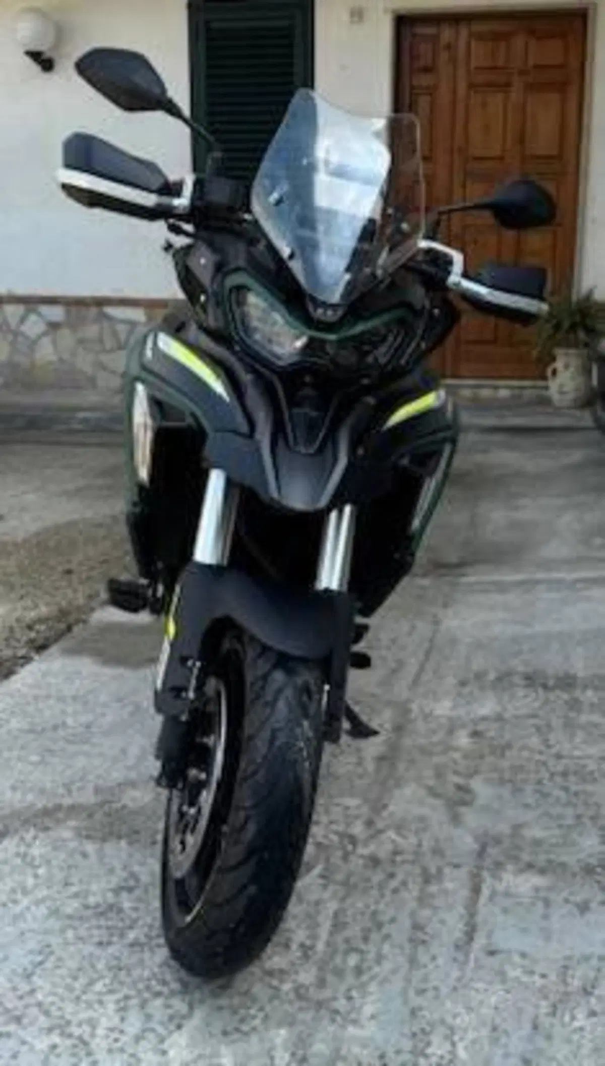 Benelli TRK 902 Stradale (2026)